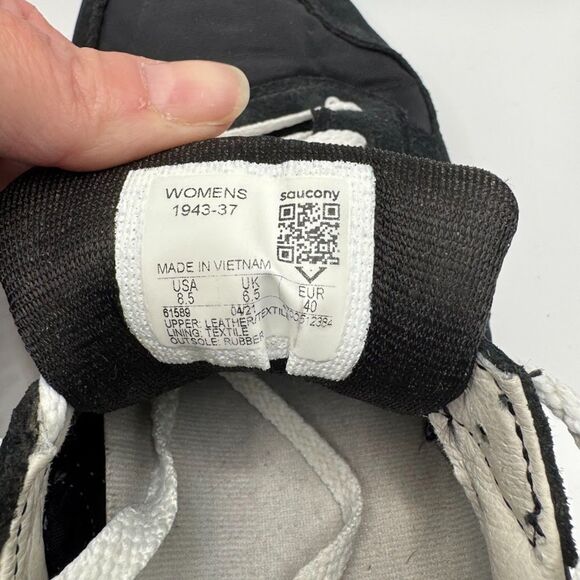 Saucony Bullet | Running Shoes | Black/White | Women's 8.5 | EUC | 1943-37 - Picture 8 of 8